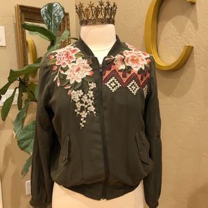 Johnny Was Workshop Silk Floral Parnaz Bomber Jacket Size Small